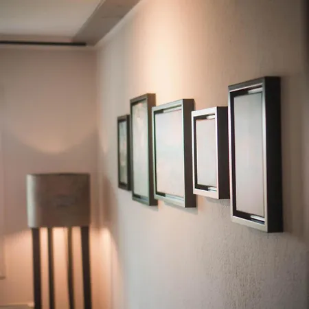 Schlossberg Mit Infrarot-kabine Und Stellplatz Nyaraló Quedlinburg