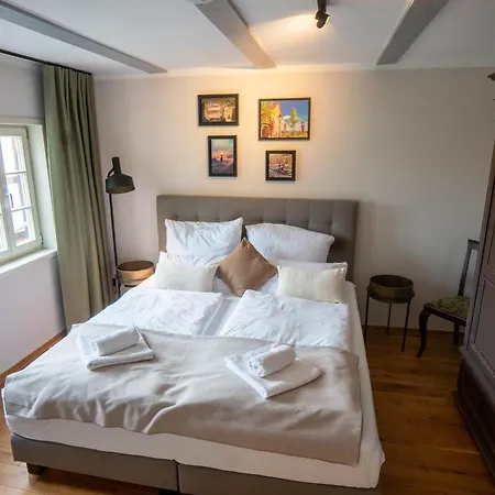 Сasa de vacaciones Schlossberg Mit Infrarot-kabine Und Stellplatz Quedlinburg