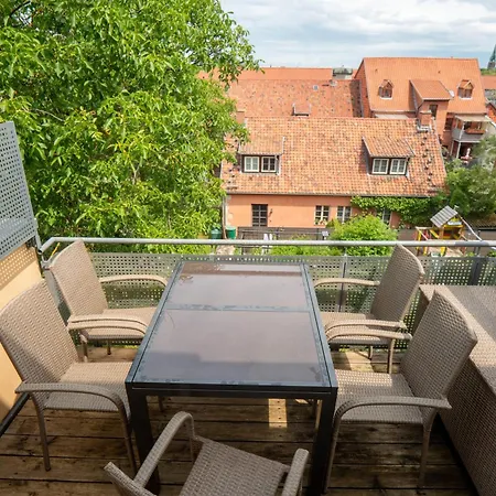 Schlossberg Mit Infrarot-kabine Und Stellplatz * Quedlinburg