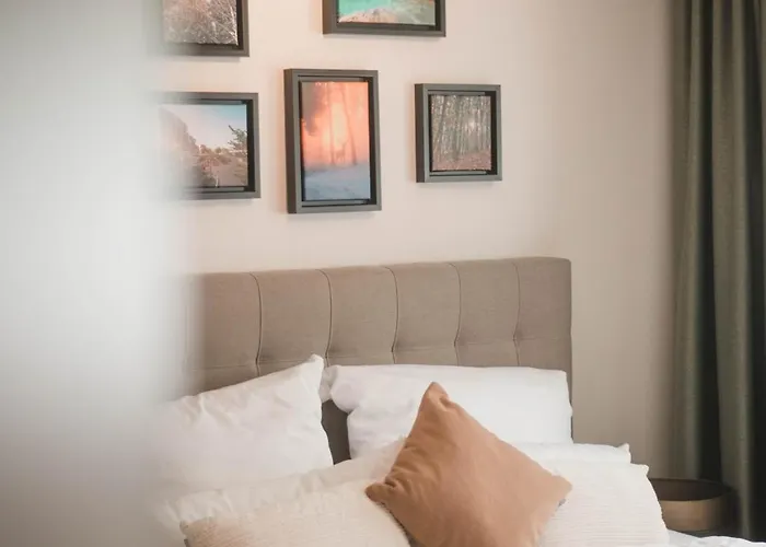 Schlossberg Mit Infrarot-kabine Und Stellplatz Nyaraló *